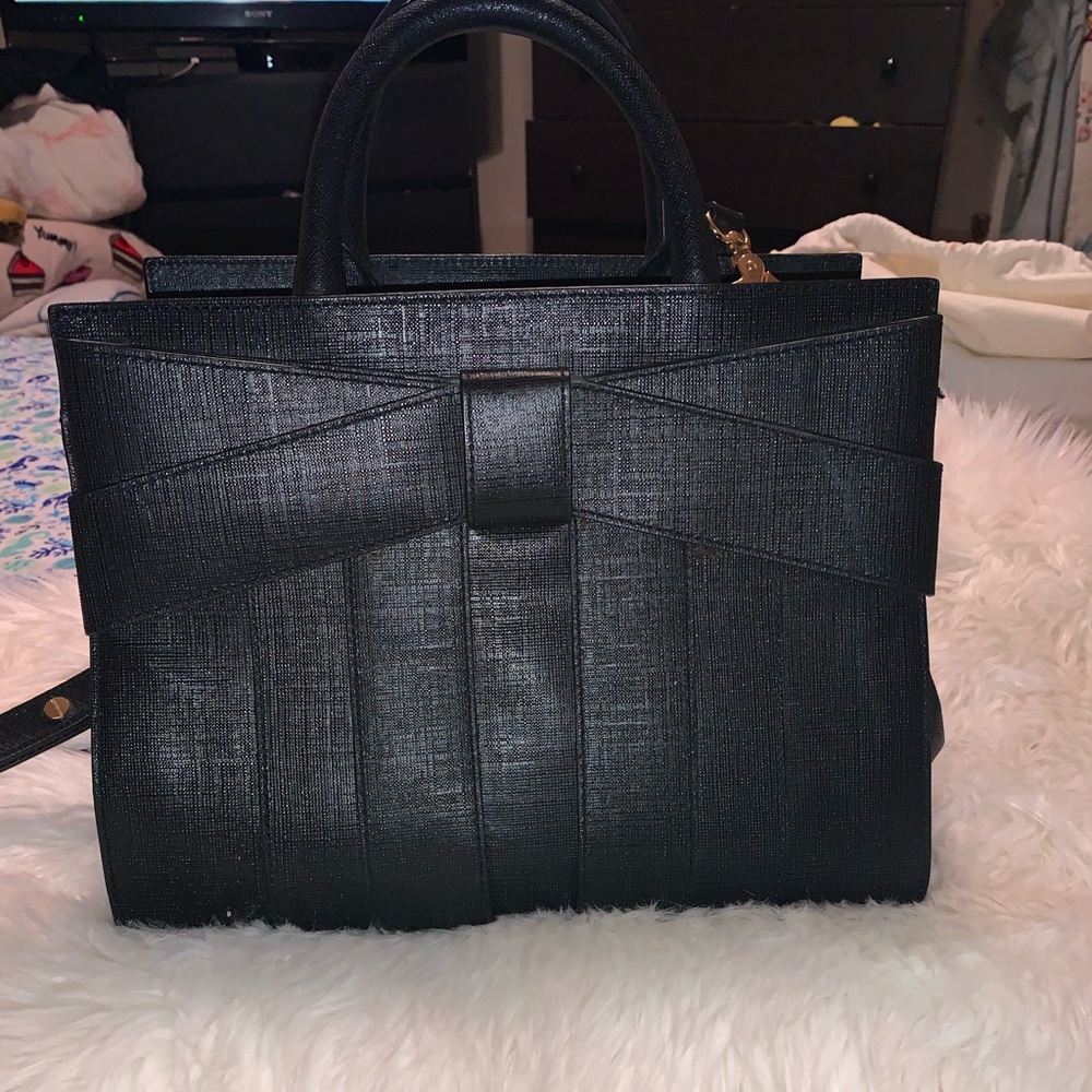 Zac Posen bag medium size 100% authentic🔥🔥